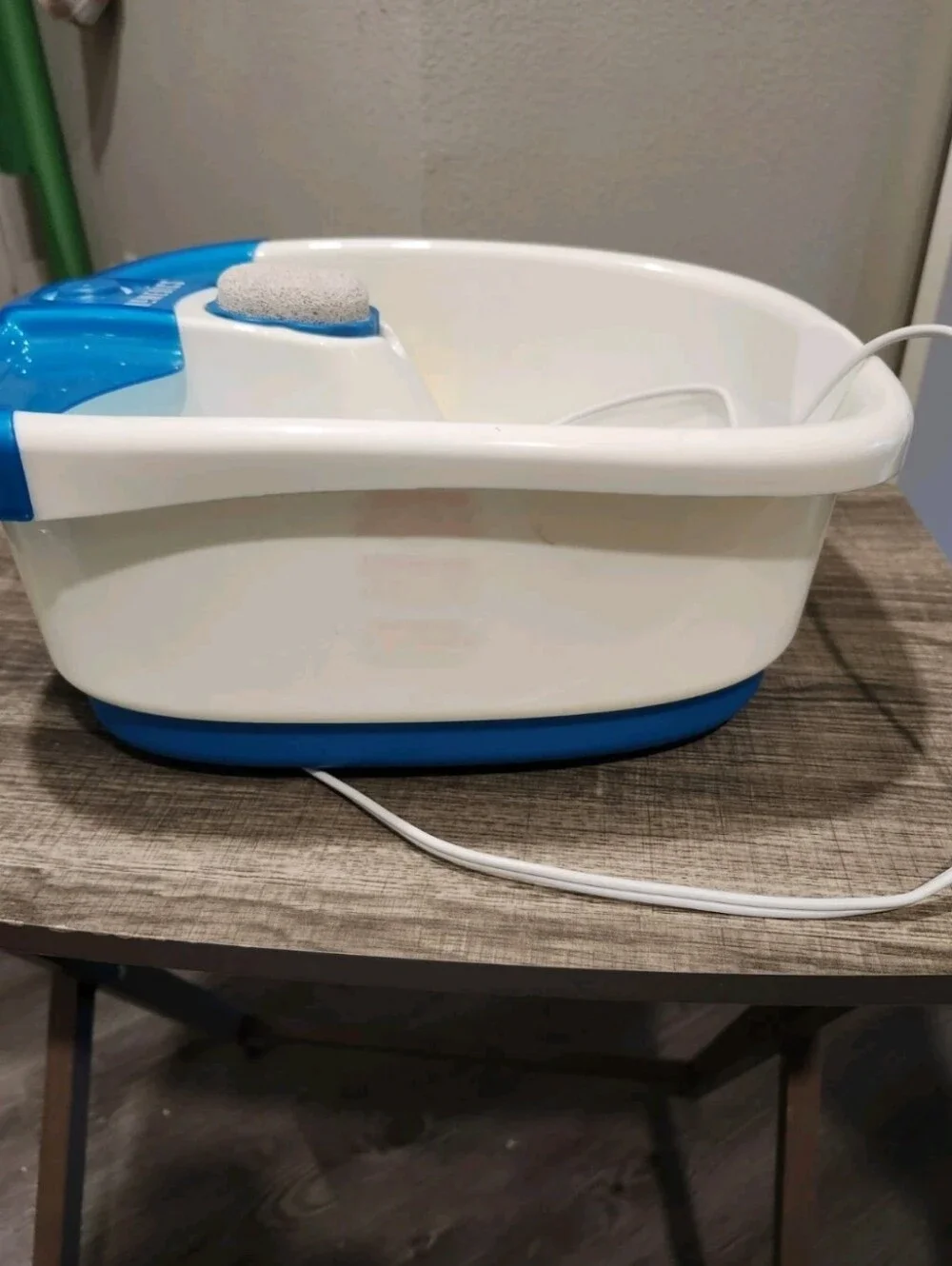 HoMedics FB-55 Bubble Mate Foot Spa Vibrating Massage Machine
